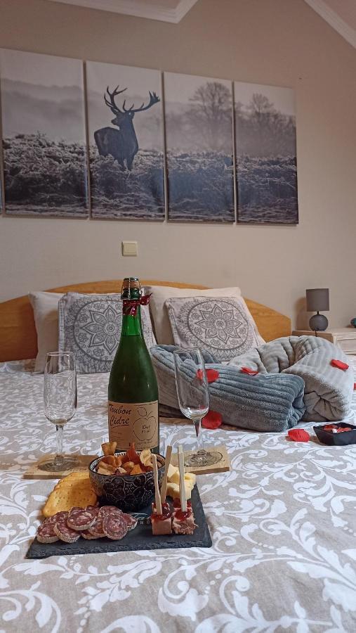 Petites-Tailles - Chambre D'Hotes Vielsalm Eksteriør billede
